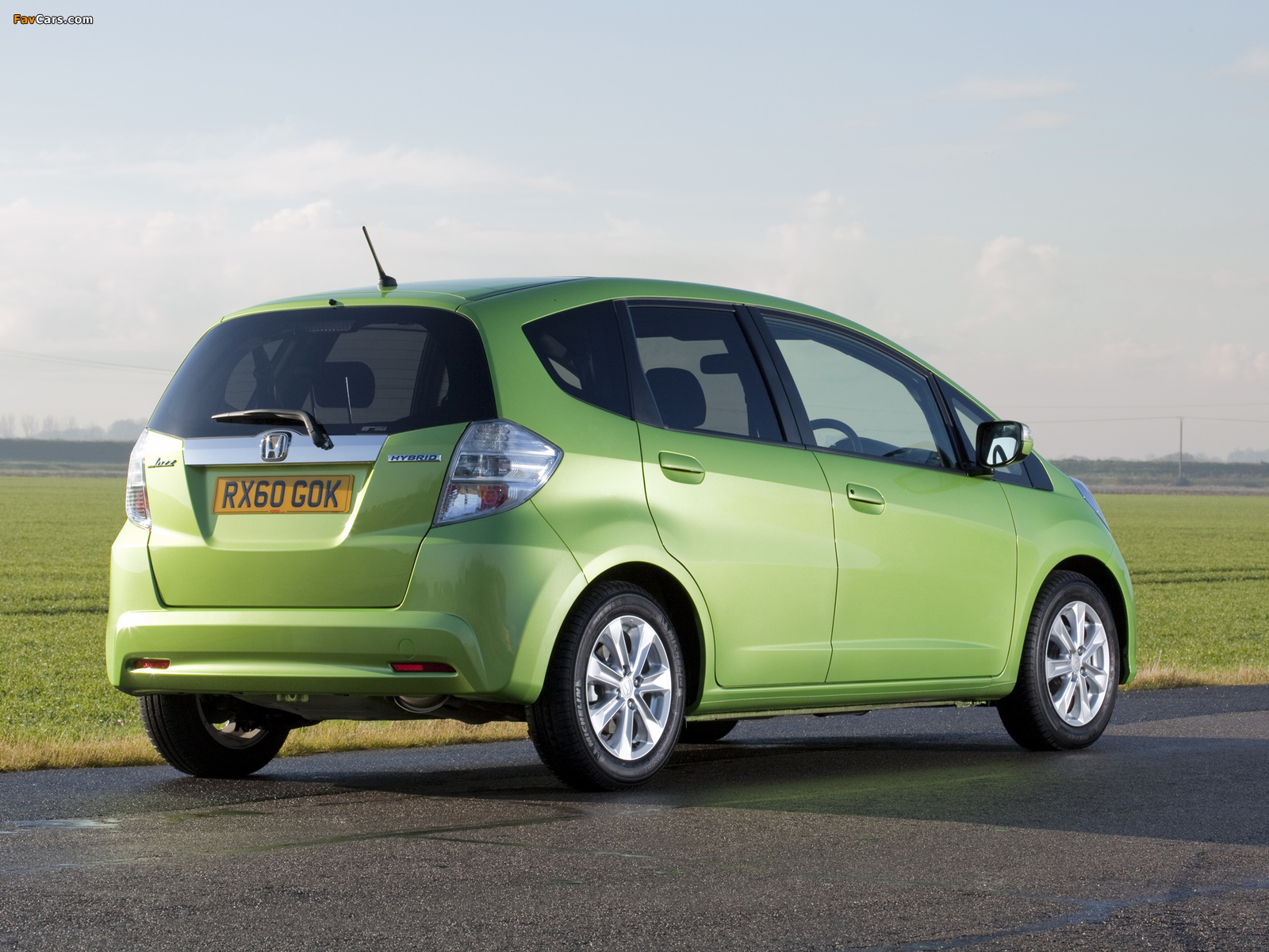 Honda Jazz Hybrid UK-spec 2010 pictures (1600 x 1200)