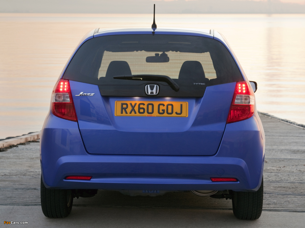 Honda Jazz UK-spec 2010 wallpapers (1280 x 960)