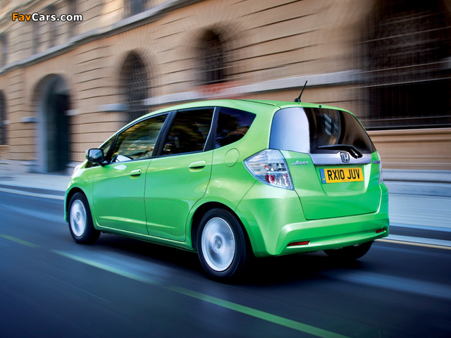 Honda Jazz Hybrid 2010 wallpapers (640 x 480)