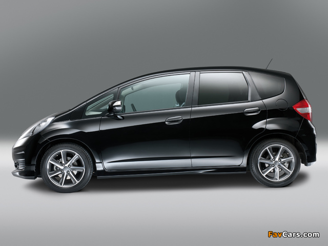 Pictures of Honda Jazz Si 2012 (640 x 480)