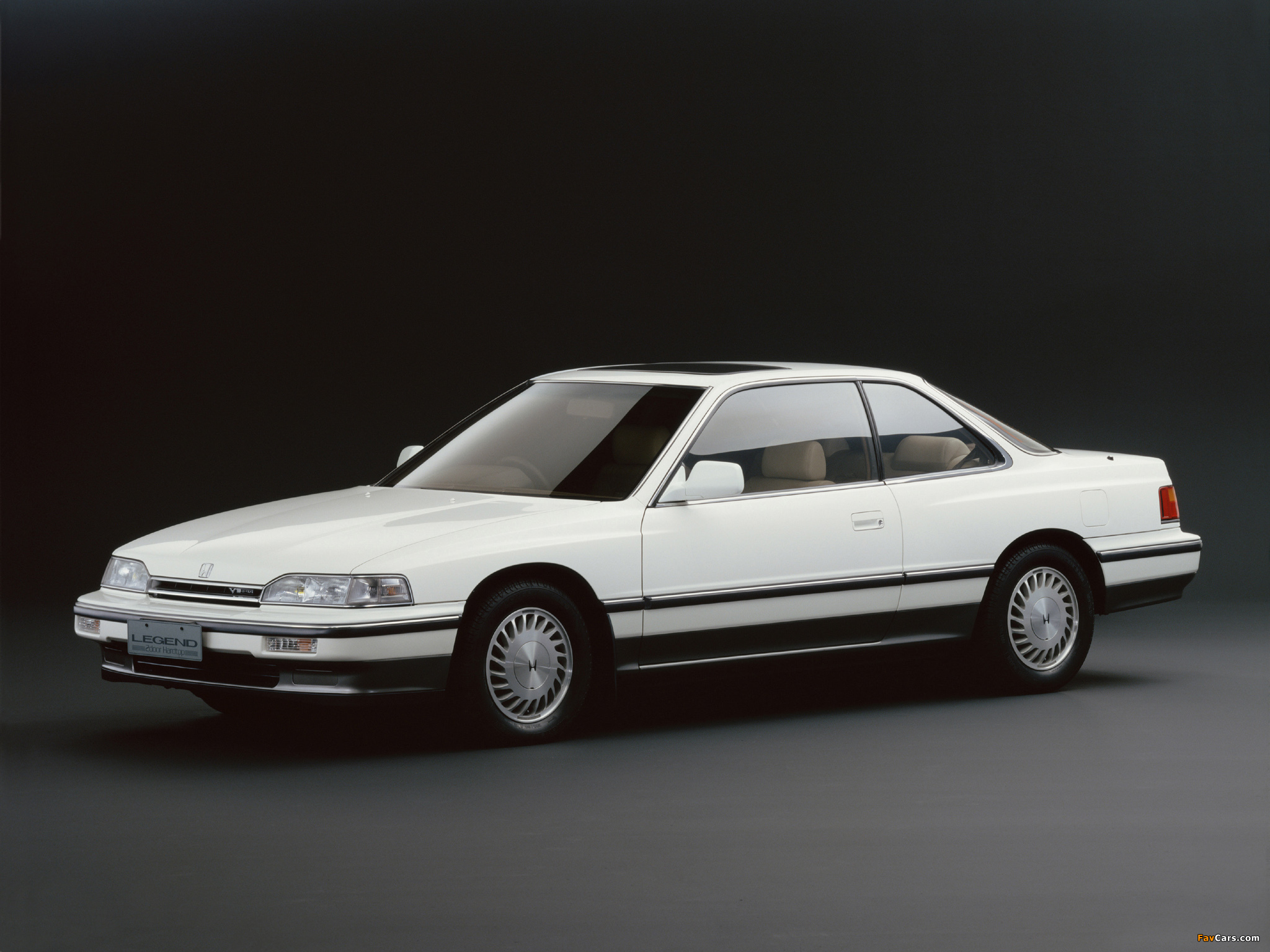 Honda Legend Exclusive 2-door Hardtop 1987–90 wallpapers (2048 x 1536)