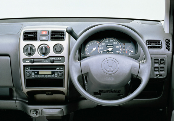Images of Honda Life (JB1) 2001–03