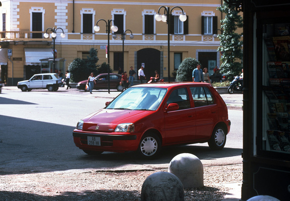 Honda Logo 5-door (GA3) 1996–2001 pictures