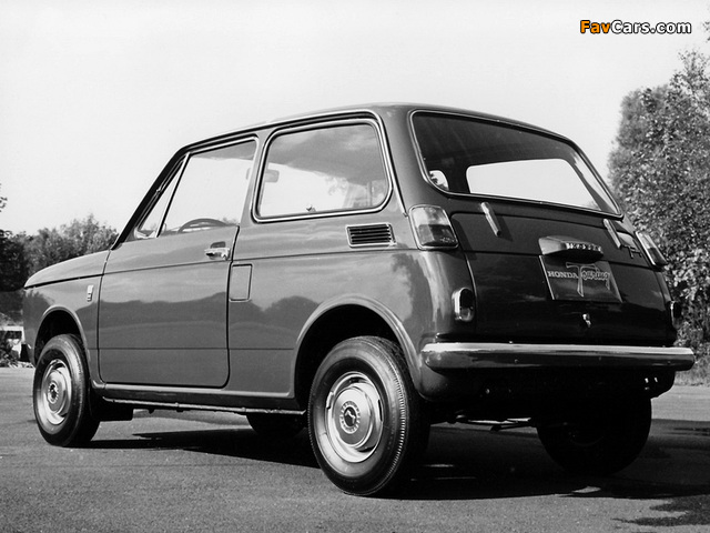 Honda N360 Touring Deluxe 1970 wallpapers (640 x 480)