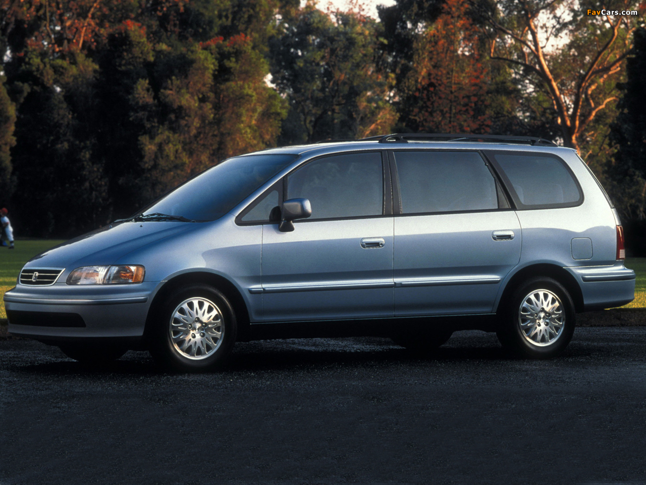 Honda Odyssey (RA1) 1995–99 photos (1280 x 960)