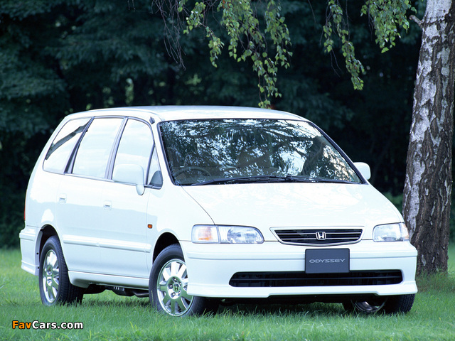 Honda Odyssey Prestige (RA5) 1997–99 images (640 x 480)