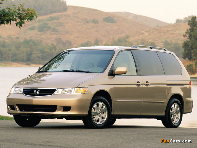Honda Odyssey US-spec (RA6) 1999–2004 images (640 x 480)