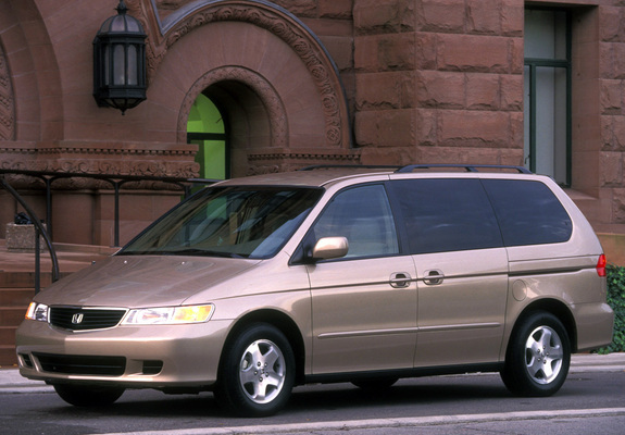 Honda Odyssey US-spec (RA6) 1999–2004 pictures