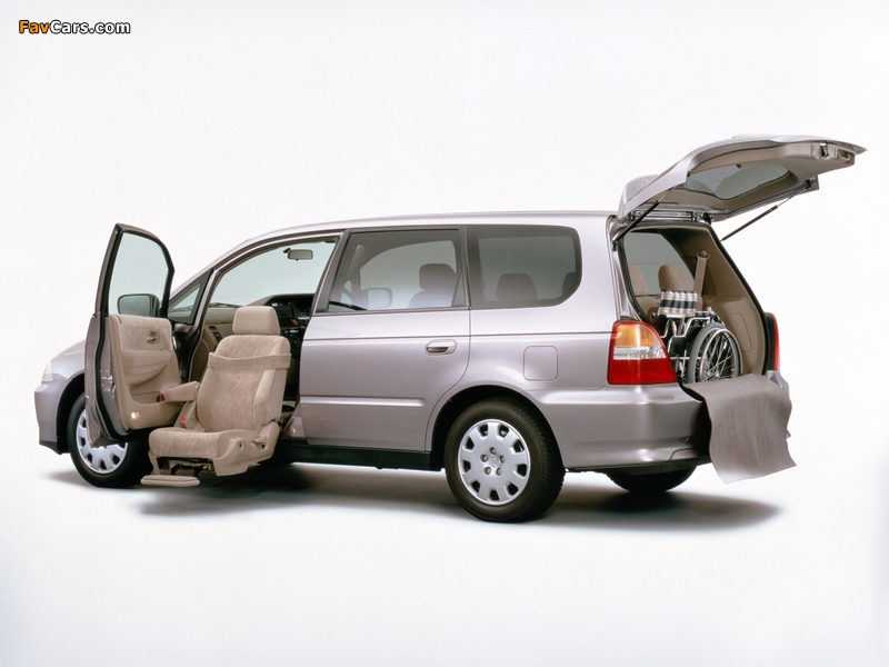 Honda Odyssey Almas 2000–03 photos (800 x 600)