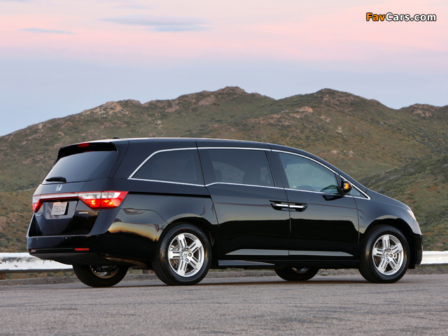 Honda Odyssey US-spec 2010 images (640 x 480)