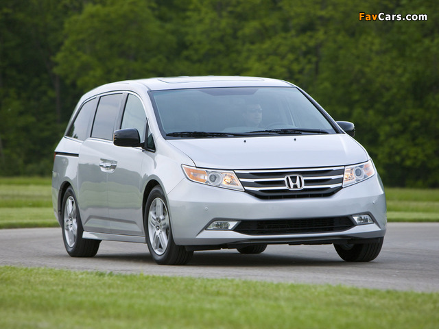 Honda Odyssey US-spec 2010 images (640 x 480)