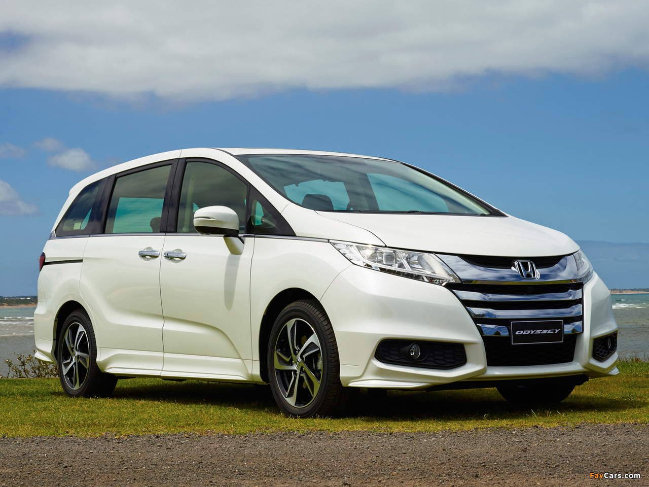 Honda Odyssey VTi-L 2014 images (1280 x 960)