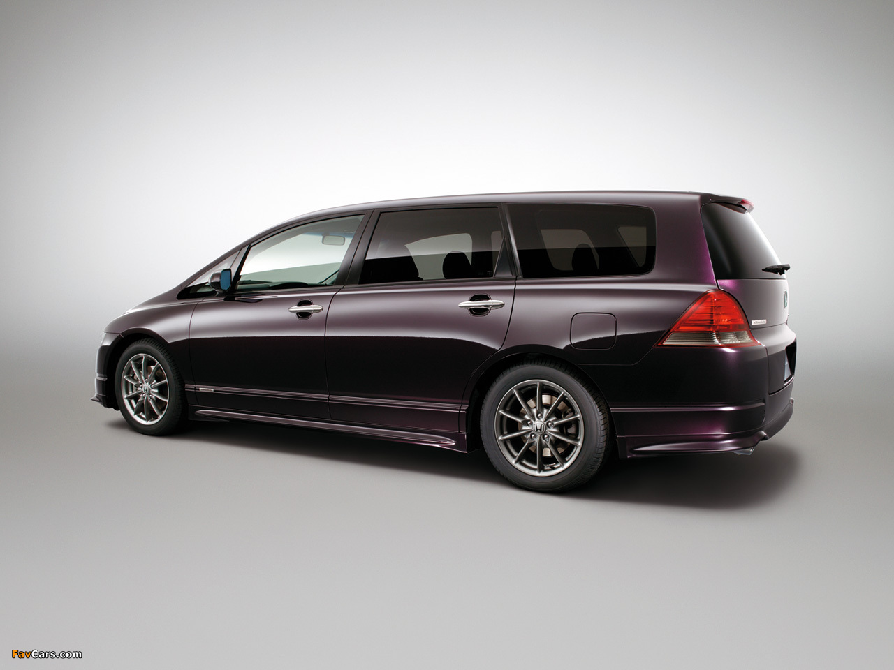 Images of Honda Odyssey Absolute (RB1) 2004–08 (1280 x 960)