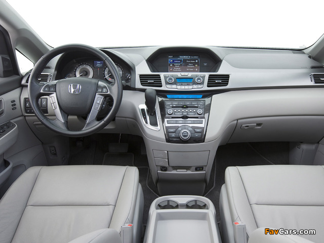 Images of Honda Odyssey US-spec 2010 (640 x 480)