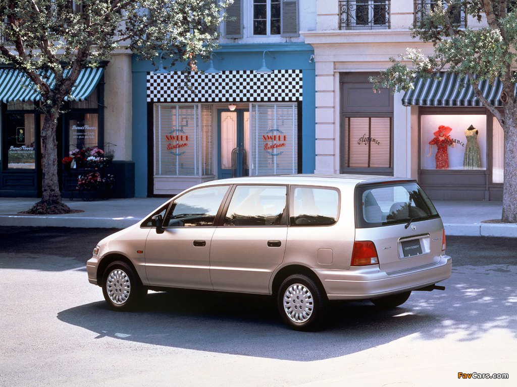 Photos of Honda Odyssey JP-spec (RA1) 1994–99 (1024 x 768)