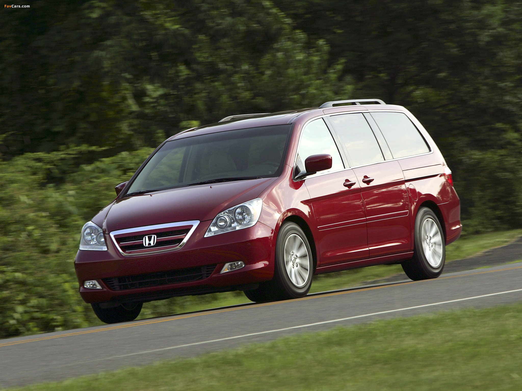 Photos of Honda Odyssey US-spec 2005–07 (2048 x 1536)