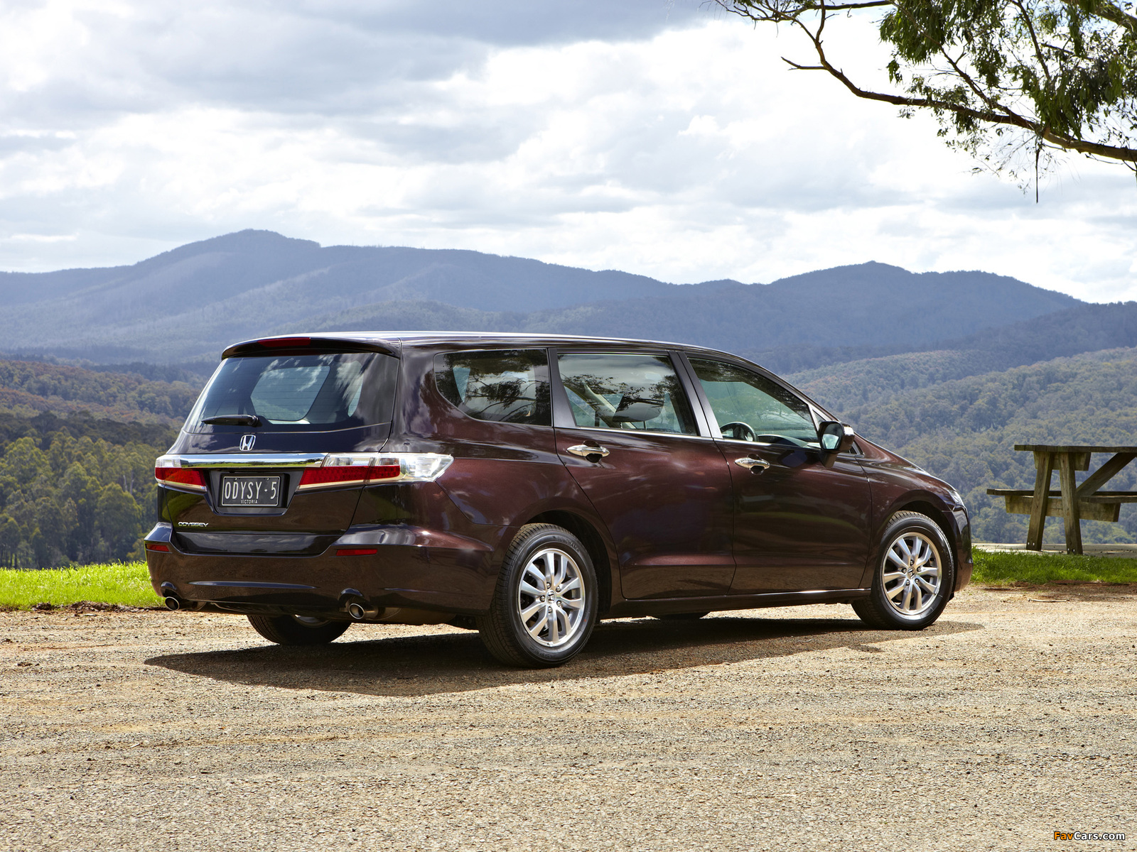 Photos of Honda Odyssey AU-spec (RB3) 2011 (1600 x 1200)