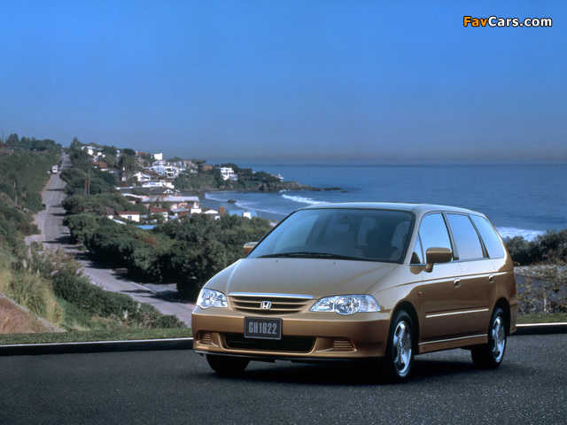 Pictures of Honda Odyssey JP-spec 1999–2001 (640 x 480)