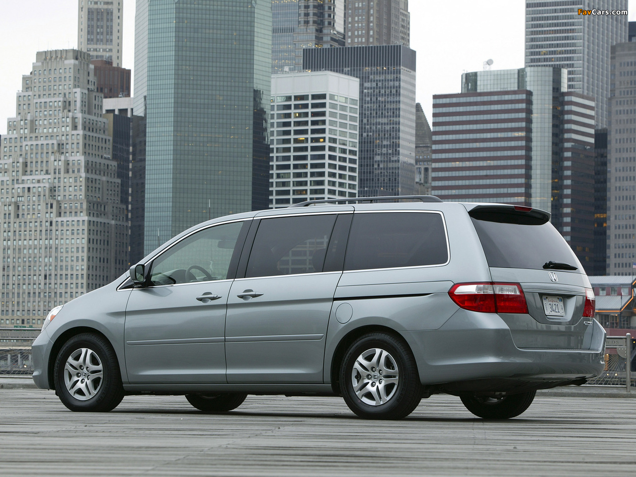 Honda Odyssey US-spec 2005–07 wallpapers (1280 x 960)