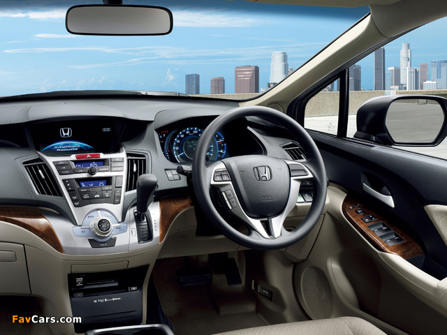 Honda Odyssey JP-spec (RB3) 2011 wallpapers (640 x 480)