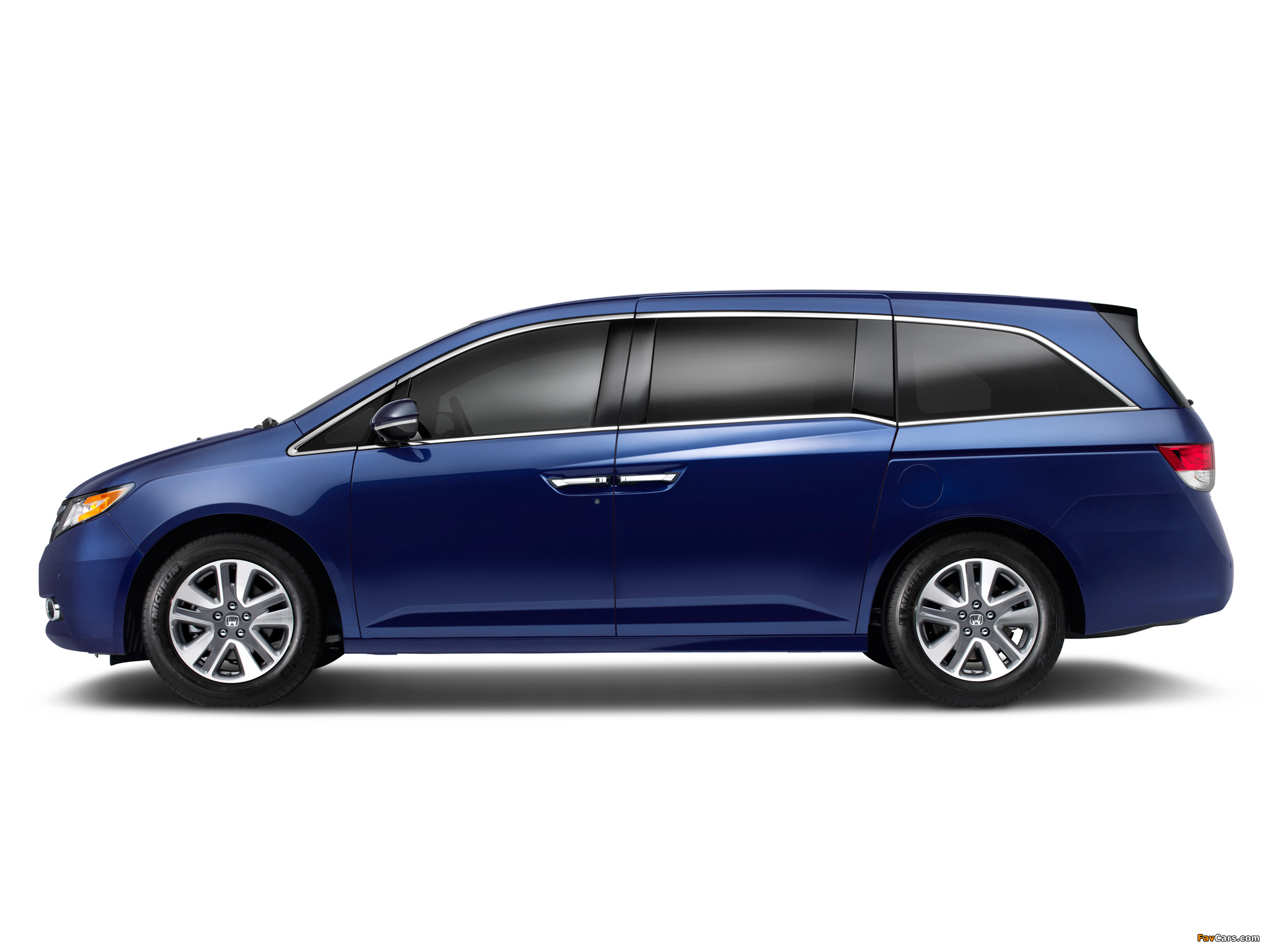 Honda Odyssey US-spec 2013 wallpapers (2048 x 1536)