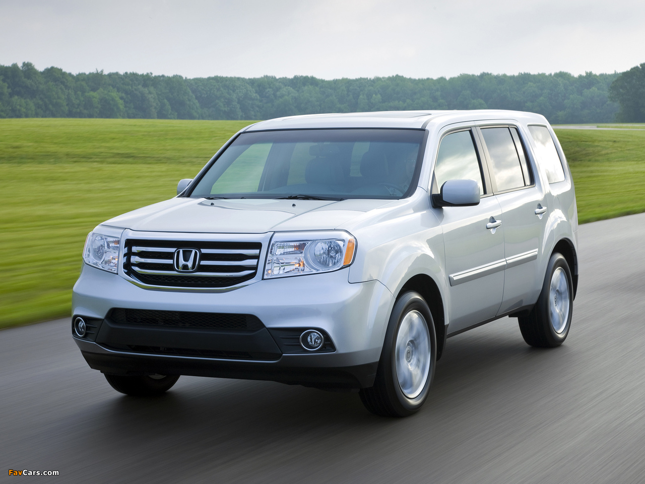 Honda Pilot 2011 photos (1280 x 960)