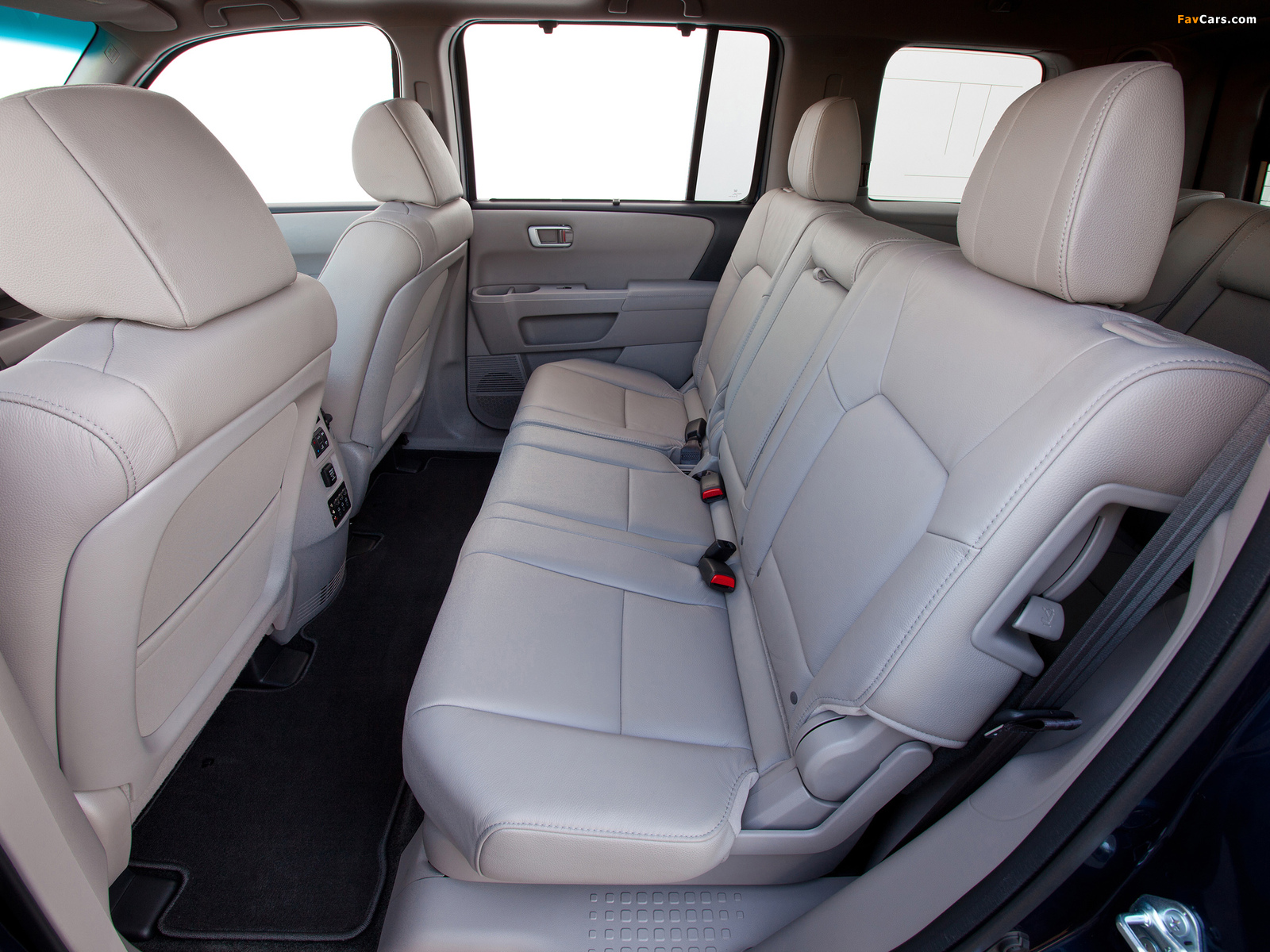 Honda Pilot 2011 pictures (1600 x 1200)