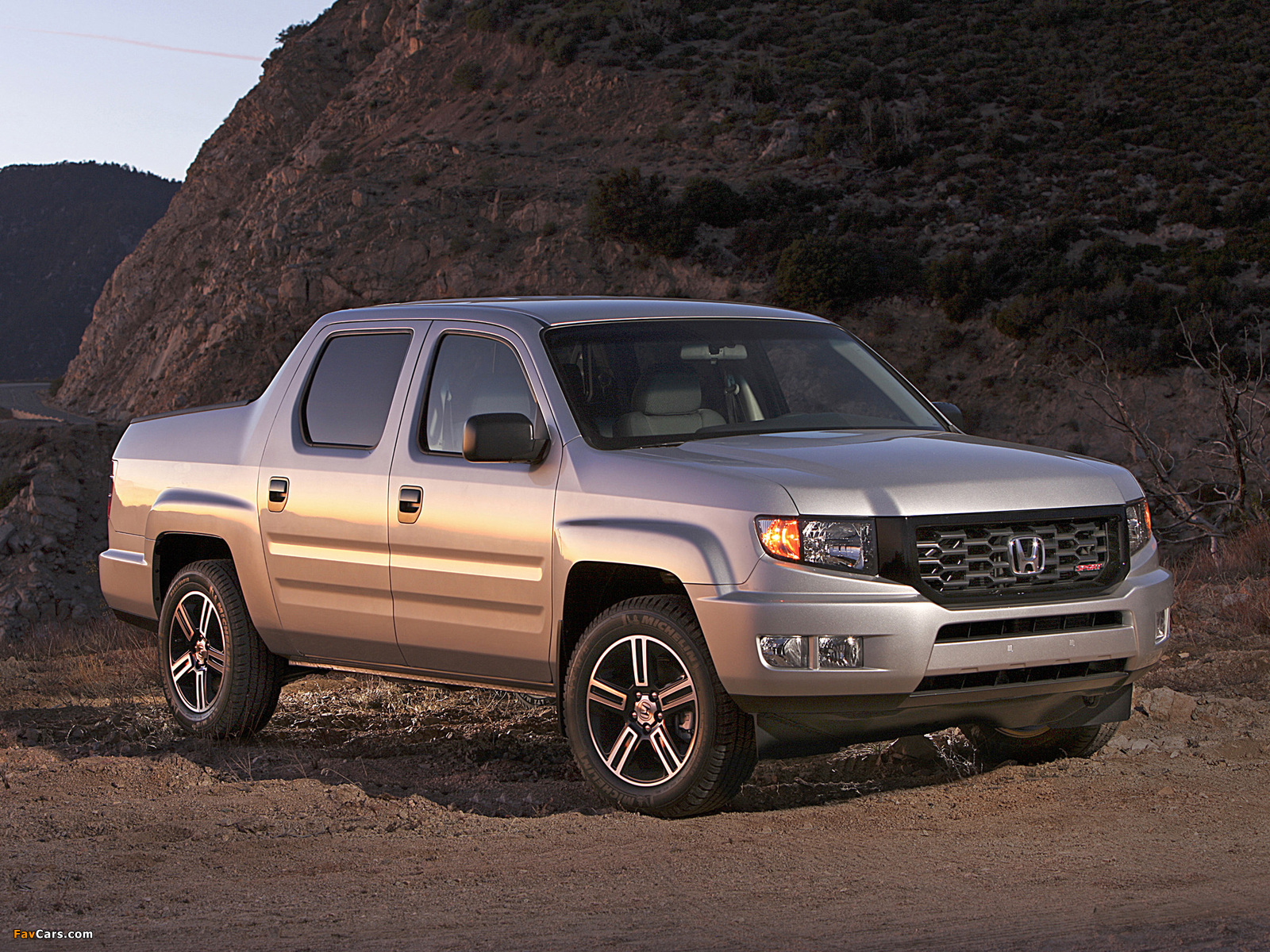 Images of Honda Ridgeline Sport 2011 (1600 x 1200)