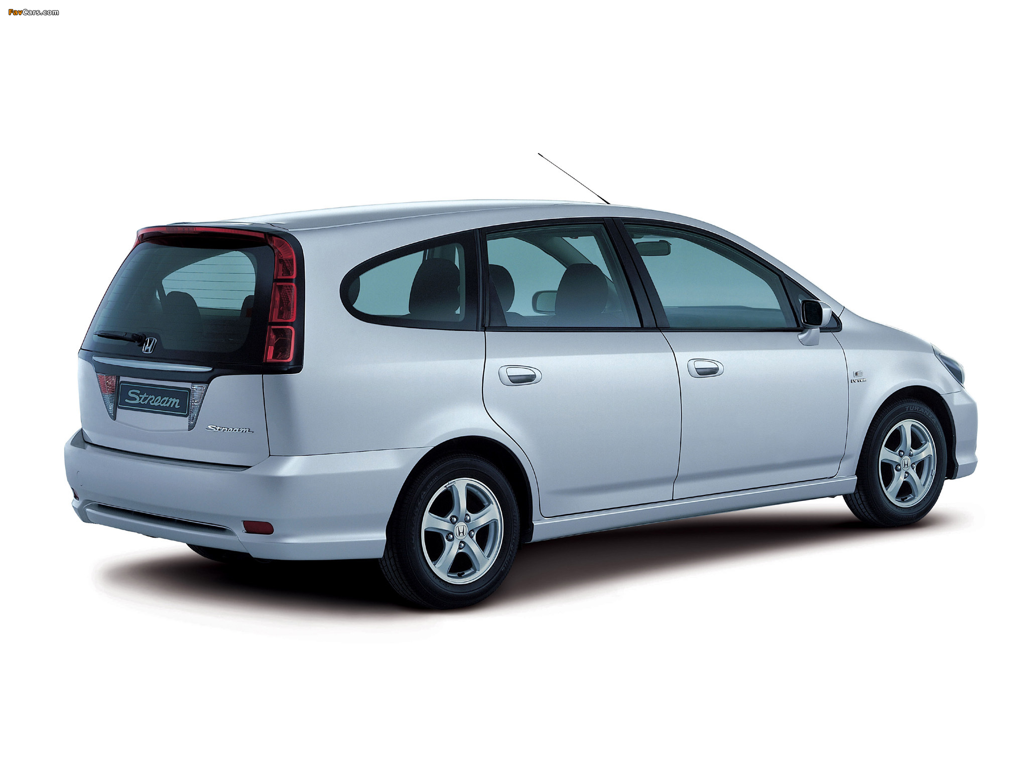 Photos of Honda Stream (RN1) 2004–06 (2048 x 1536)