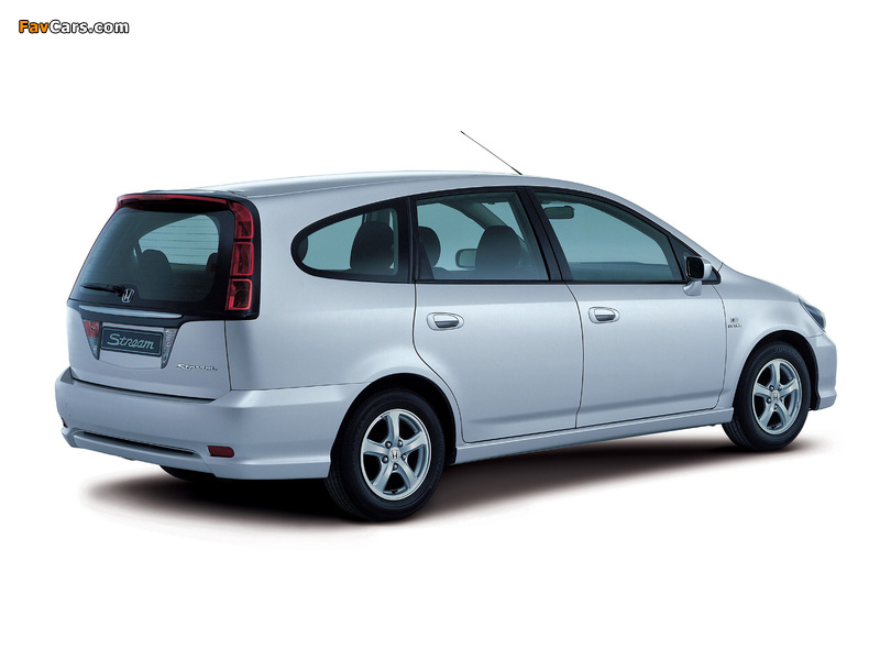 Photos of Honda Stream (RN1) 2004–06 (800 x 600)