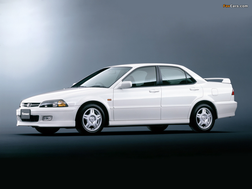 Pictures of Honda Torneo SiR S Package (CF4) 1999–2001 (1024 x 768)
