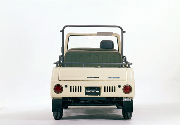 Honda Vamos 1970–73 photos