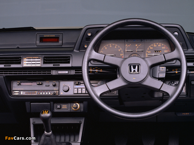 Honda Vigor TT-i Hatchback 1984–85 photos (640 x 480)