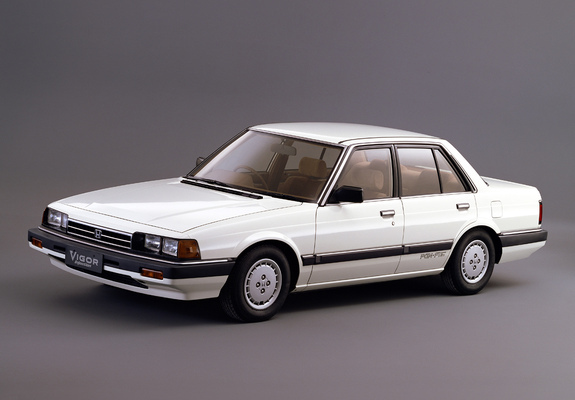 Images of Honda Vigor VTL-i Sedan 1984–85