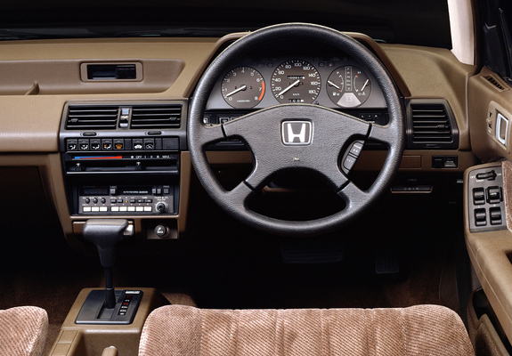 Photos of Honda Vigor Sedan 1985–89