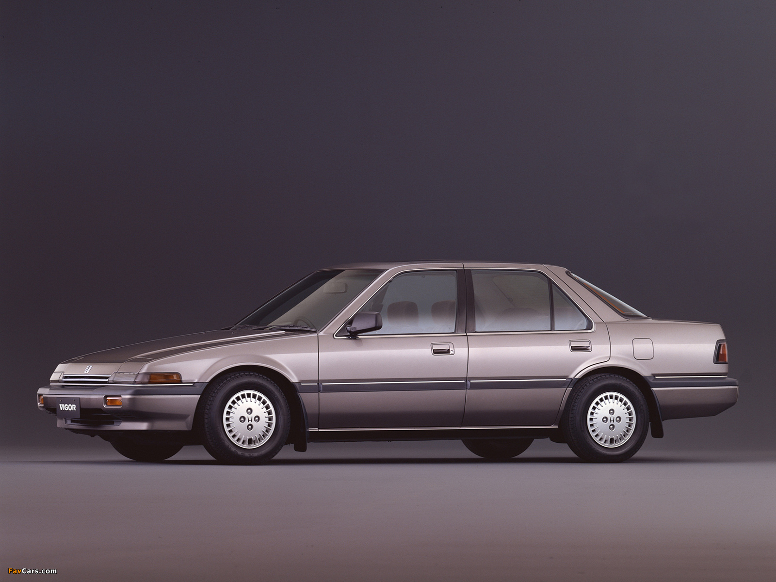 Pictures of Honda Vigor Sedan 1985–89 (1600 x 1200)