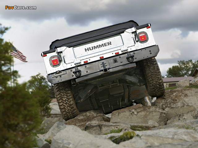 Hummer H1 Convertible 1992–2005 pictures (640 x 480)
