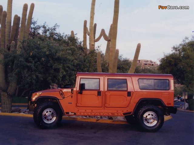 Hummer H1 Wagon 10th Anniversary Edition 2002 pictures (640 x 480)