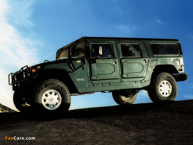 Pictures of Hummer H1 Wagon 1992–2005 (640 x 480)