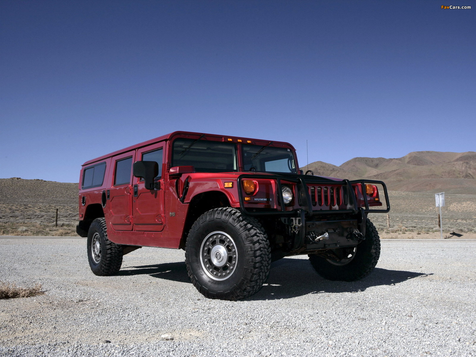 Pictures of Hummer H1 Alpha Wagon 2005–06 (1600 x 1200)