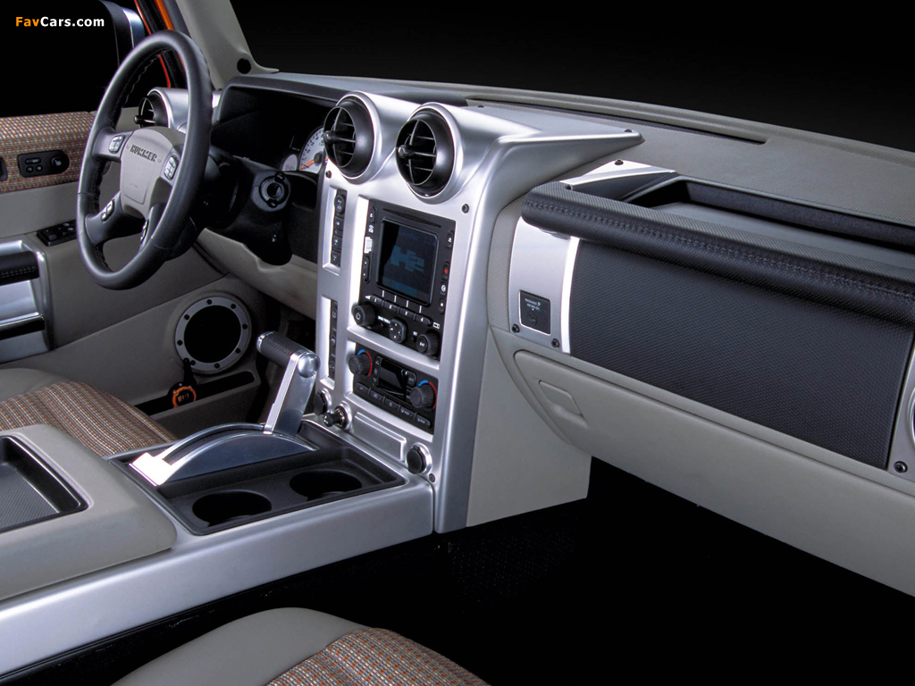 Hummer H2 SUT Concept 2004 wallpapers (1024 x 768)