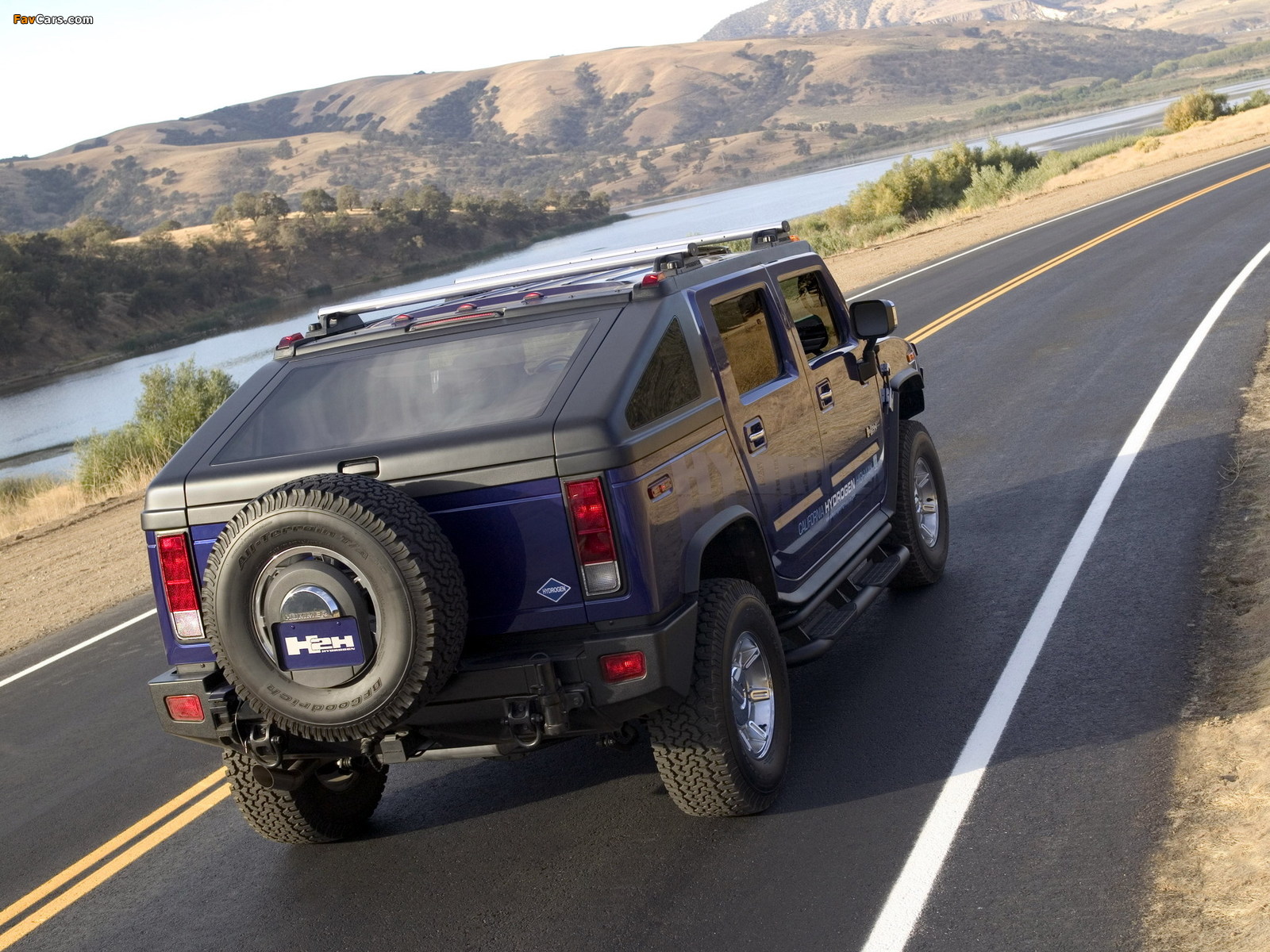 Hummer H2H Concept 2004 wallpapers (1600 x 1200)