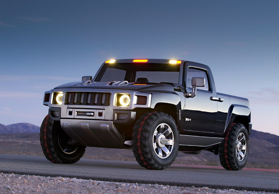 Photos of Hummer H3T Concept 2004