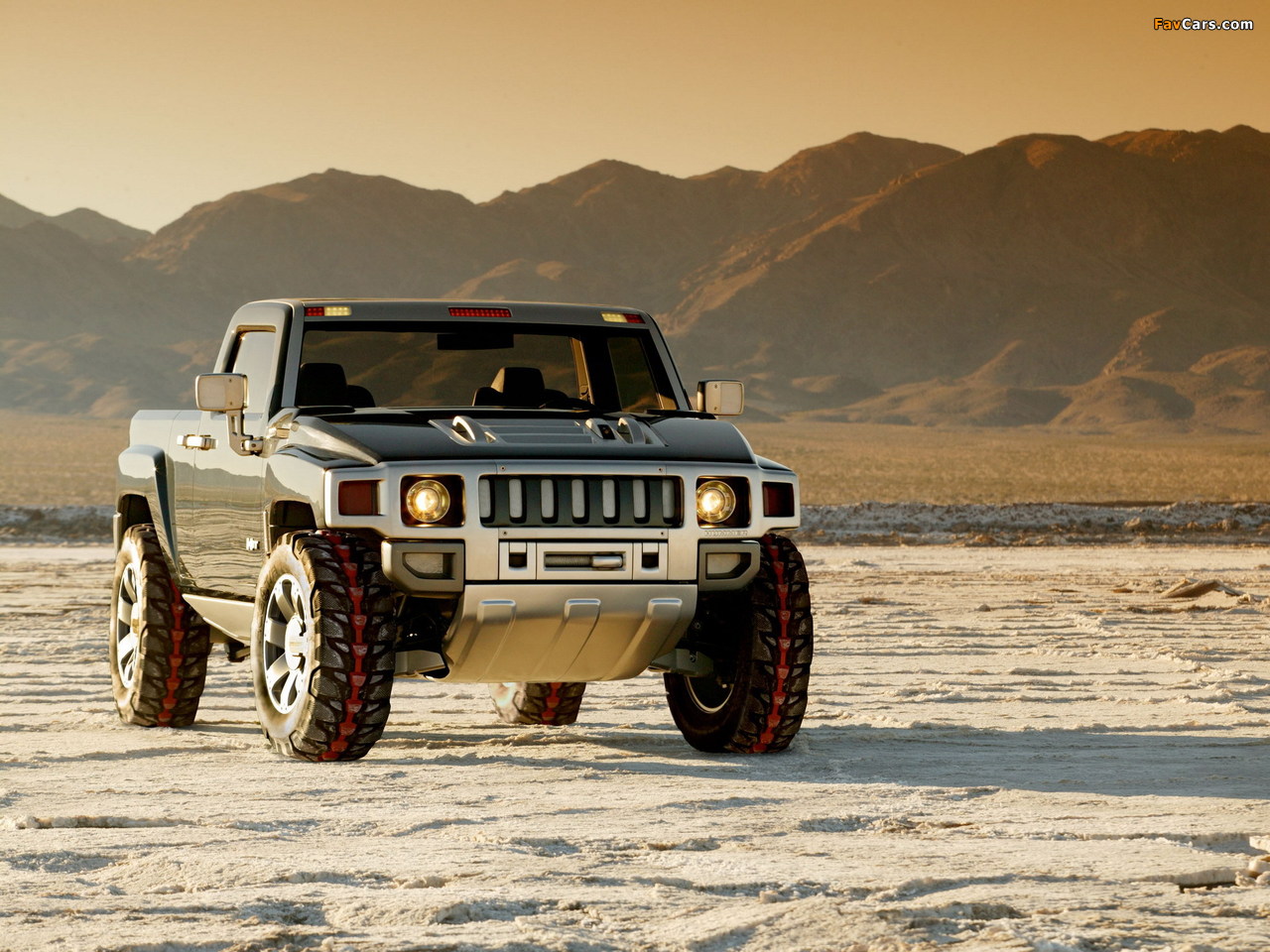 Hummer H3T Concept 2004 wallpapers (1280 x 960)