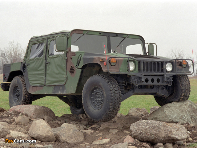 HMMWV 1984 pictures (640 x 480)