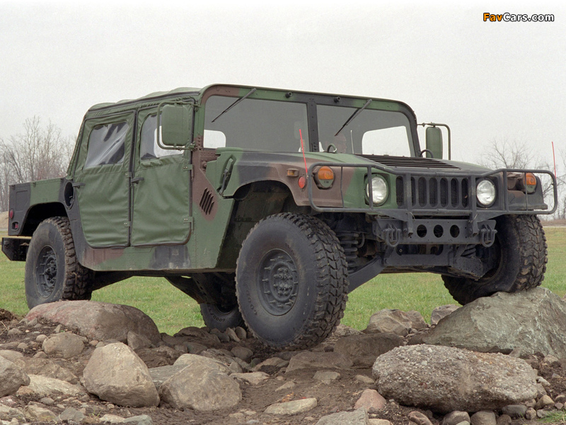 HMMWV 1984 pictures (800 x 600)