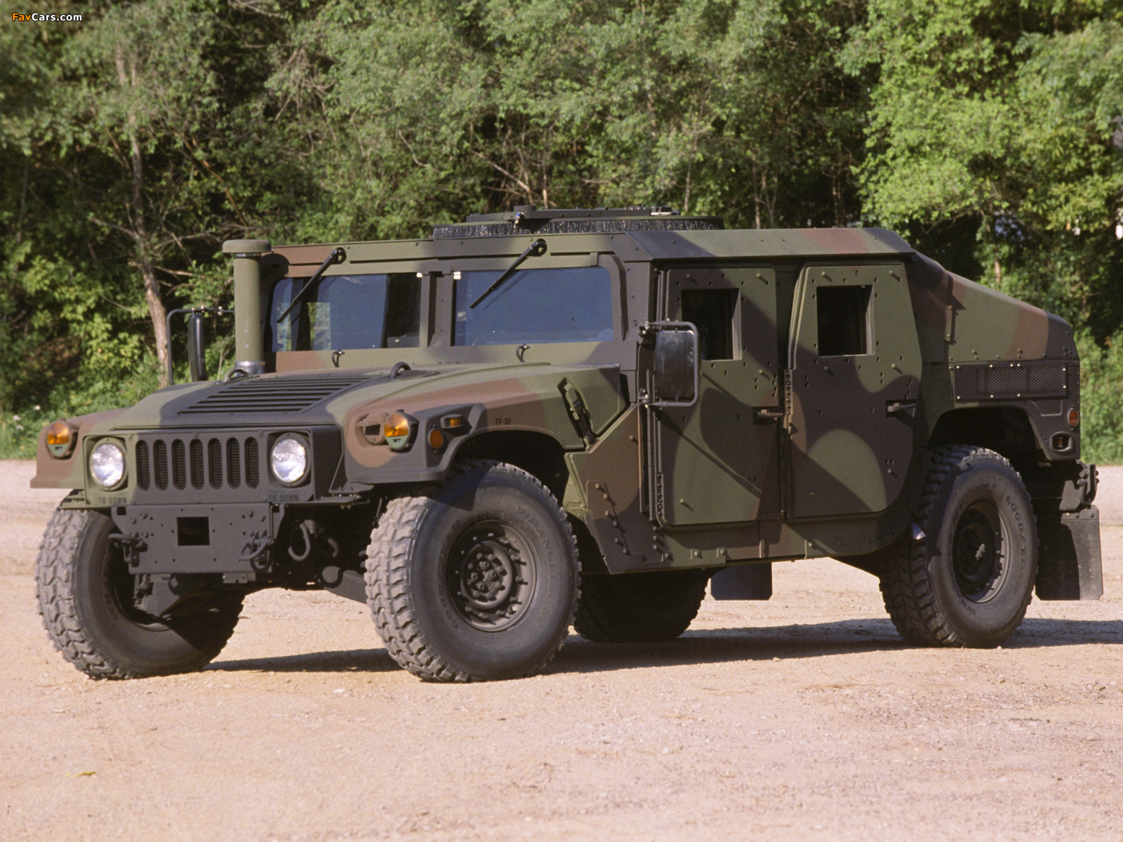 Images of HMMWV M1114 2007 (1600 x 1200)
