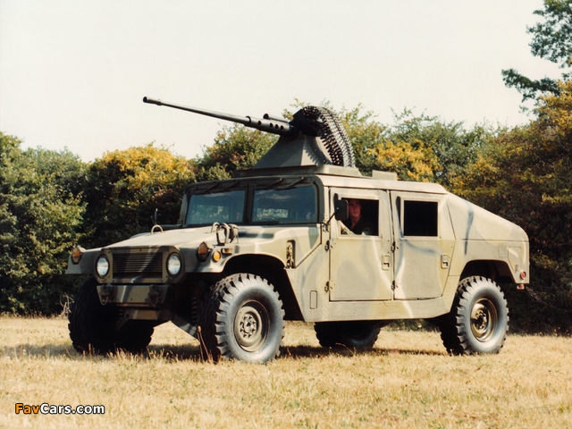 Pictures of HMMWV XM998 Prototype III 1982 (640 x 480)