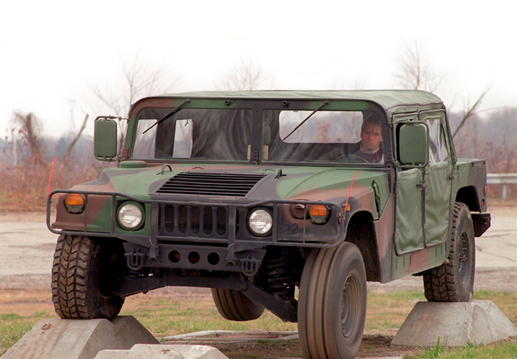 Pictures of HMMWV M998 1984–89