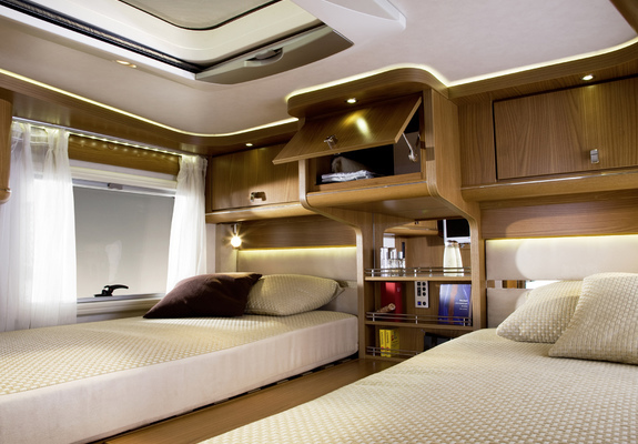 Images of Hymer B779 XL 2009–11